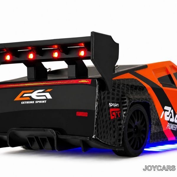 Дрифт машинка Tesla Cybertruck 20км/ч 1:24(21см) на радиоуправлении 4348 фото