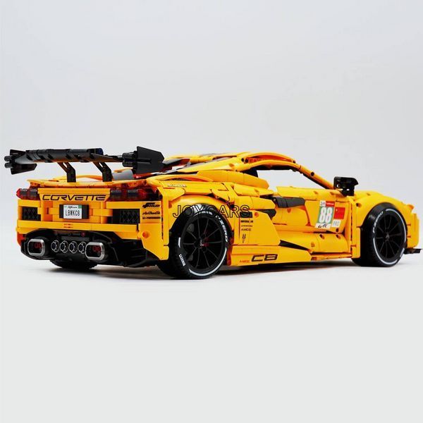 Конструктор TECHNIC CORVETTE C8 3372 деталі, модель 58см 45349 фото