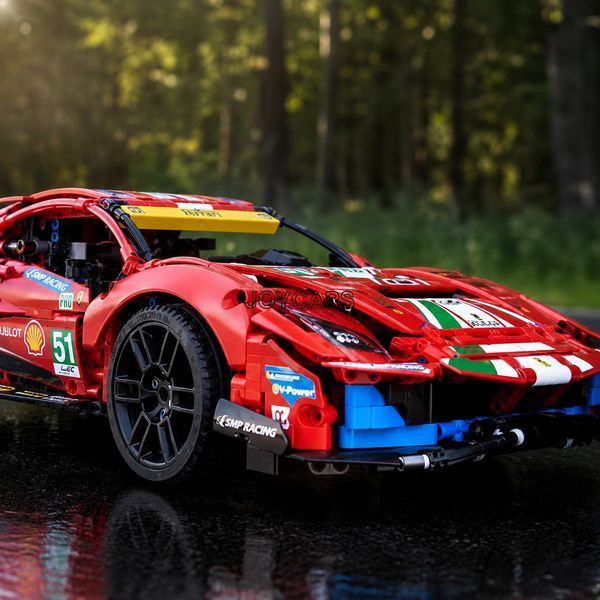 Конструктор TECHNIC Ferrari 1677 деталей, модель 48см 3543 фото