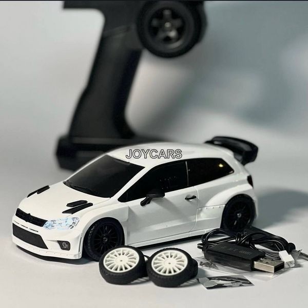 Дрифт машинка Volkswagen Polo 15км/ч 1:28(17см) на радиоуправлении 848 фото