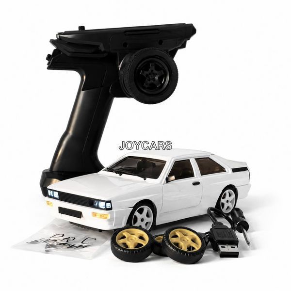 Дрифт машинка Audi Quattro 20км/год 1:24 (18см) на радіокеруванні 87860 фото